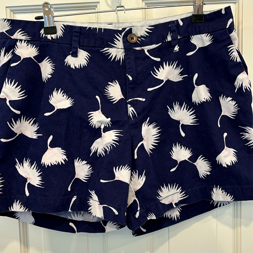 Old Navy Navy Blue Floral Print Women’s Shorts